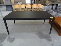 Houten eettafel - afbeelding 1 van  3