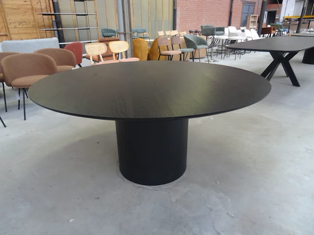 Houten eettafel - afbeelding 1 van  4