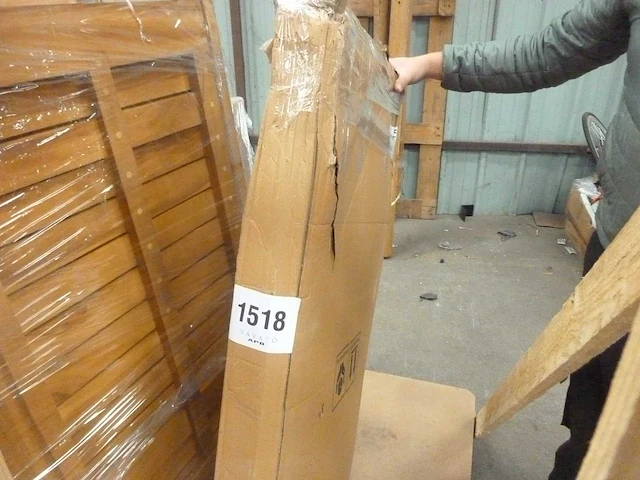 Houten en metalen eettafel - opklapbaar - afbeelding 12 van  14
