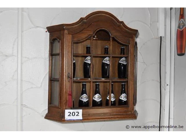 Houten hangkastje - afbeelding 1 van  1