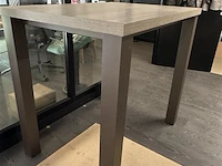 Houten hoge aperotafel met 4 metalen poten - afbeelding 5 van  10