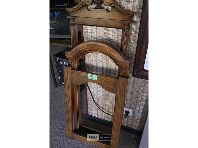 Houten kaders voor spiegels - afbeelding 1 van  1