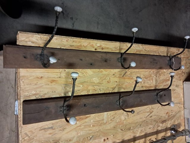 Houten kapstok met porselein 2 stuks - afbeelding 3 van  3