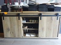 Houten kast + inhoud - afbeelding 1 van  4