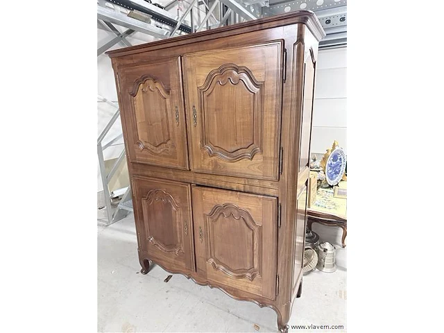 Houten kast met 4 deuren - 180 cm hoog - afbeelding 1 van  4
