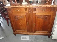 Houten kast met decoratie - afbeelding 6 van  8