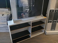 Houten kast + plexyglas scherm