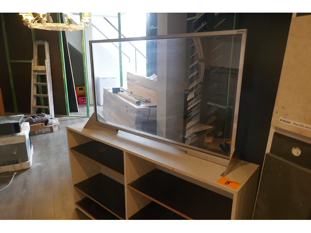 Houten kast + plexyglas scherm - afbeelding 3 van  4