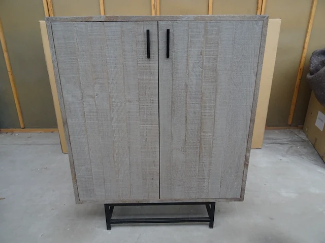 Houten kast pr living - afbeelding 1 van  7