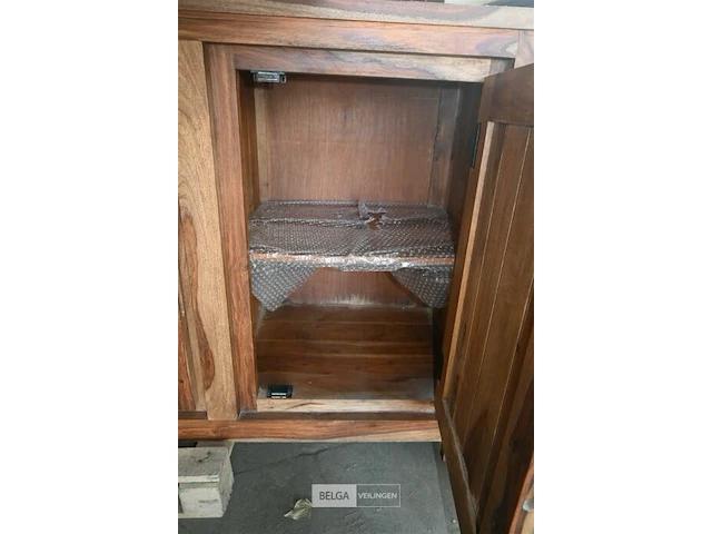 Houten kast + tafel - afbeelding 4 van  7