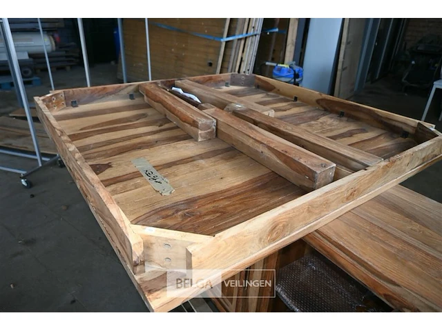 Houten kast + tafel - afbeelding 5 van  7