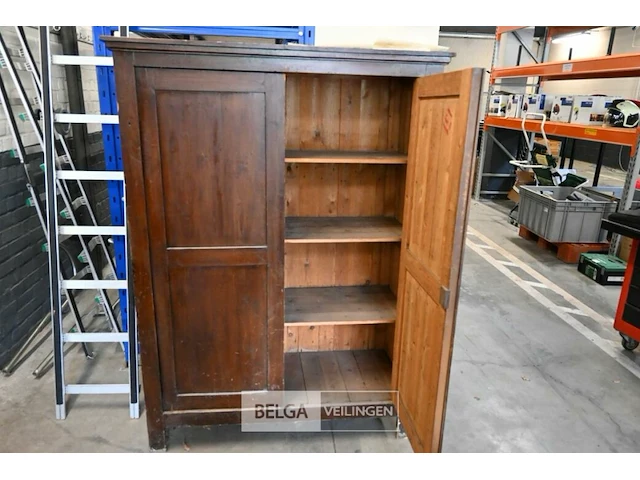 Houten kast - afbeelding 2 van  2