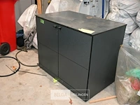Houten kast - afbeelding 1 van  4