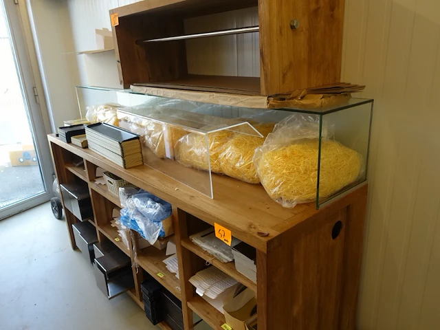 Houten kast - afbeelding 4 van  4