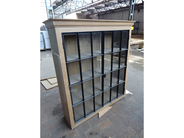 Houten kast - afbeelding 2 van  6