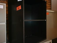Houten kastje - afbeelding 1 van  3
