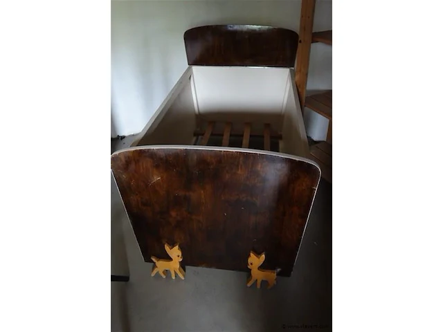 Houten kinderbedje - afbeelding 1 van  1