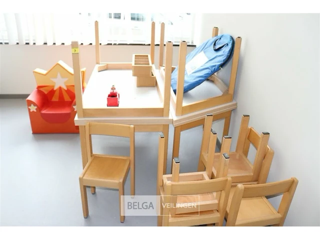 Houten kindermeubelen - afbeelding 1 van  4