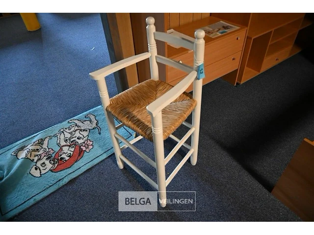 Houten kinderstoel - afbeelding 1 van  2