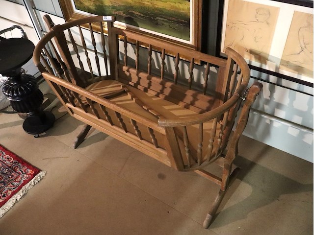 Houten kinderwieg - afbeelding 2 van  3
