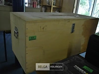 Houten kist met vakken - afbeelding 1 van  4
