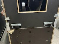 Houten kist op wielen met opplooibare toog - afbeelding 3 van  3