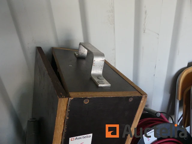 Houten kist - afbeelding 7 van  7
