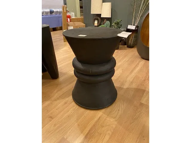 Houten krukje - afbeelding 2 van  3