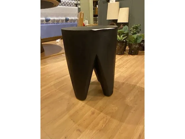 Houten krukje - afbeelding 2 van  3