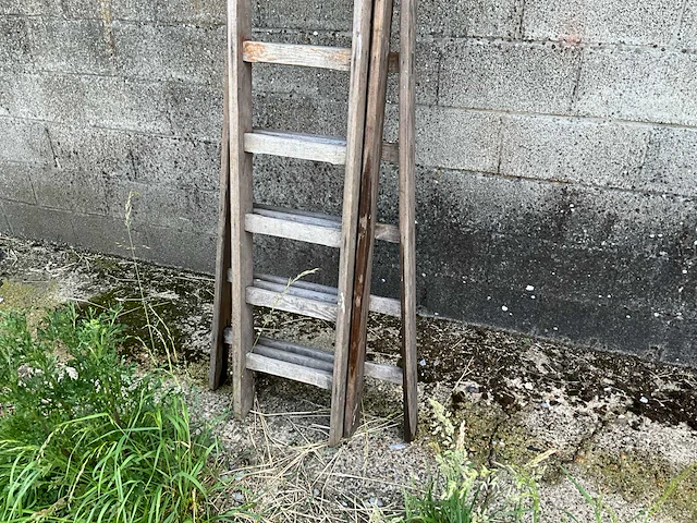 Houten ladder 3 delen - afbeelding 2 van  5