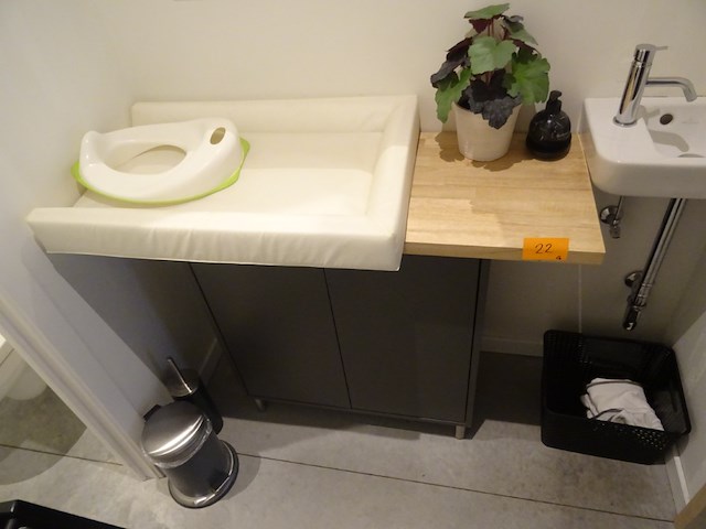 Houten meubel + spiegel - afbeelding 2 van  6