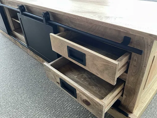 Houten multimediakast industrial - afbeelding 3 van  4