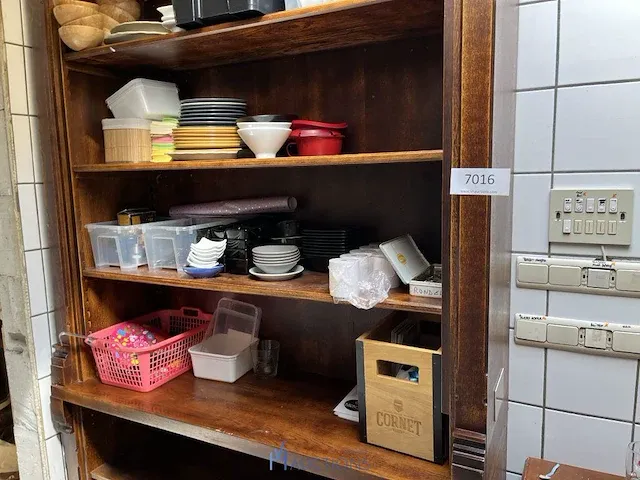Houten opbergkast en ladekastje - afbeelding 5 van  7