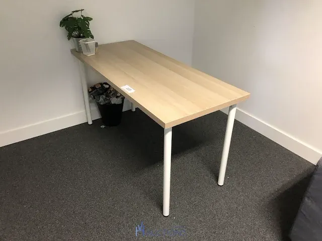 Houten opbergkast met zetel en tafel - afbeelding 3 van  8