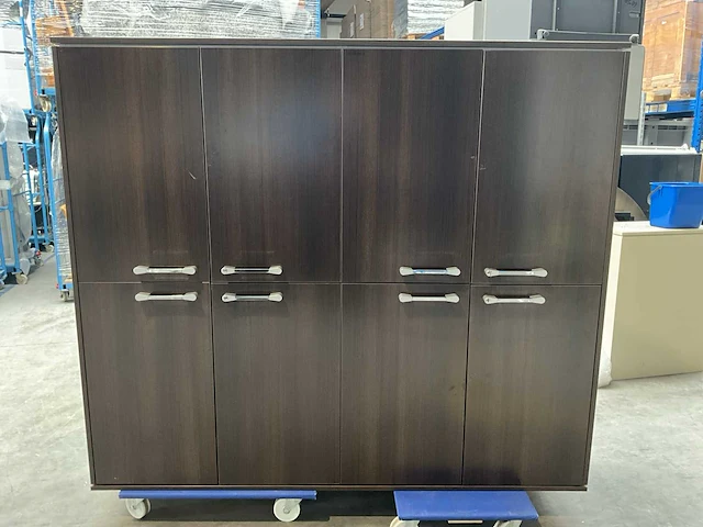 Houten opbergkast - afbeelding 1 van  6