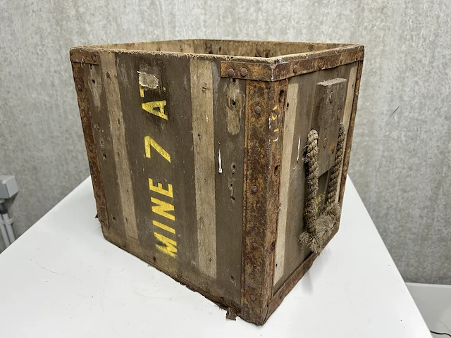 Houten opbergkist mines - afbeelding 3 van  3