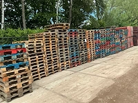 Houten palletten (210x) - afbeelding 1 van  4