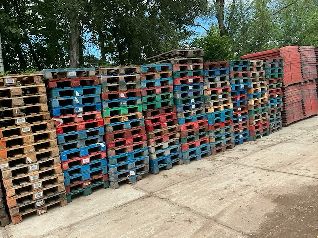 Houten palletten (210x) - afbeelding 4 van  4