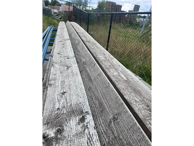 Houten planken - afbeelding 1 van  2