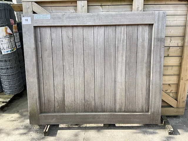 Houten poort 140x170 - afbeelding 1 van  6