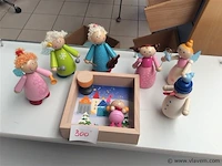 Houten popjes - afbeelding 1 van  3