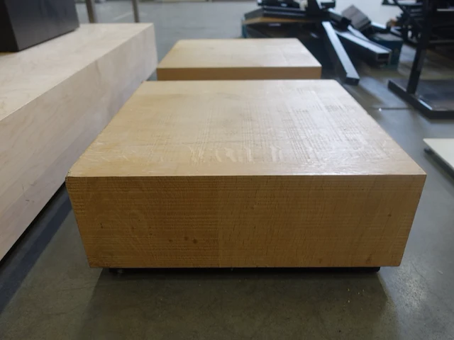 Houten presentatiemeubel - afbeelding 6 van  7