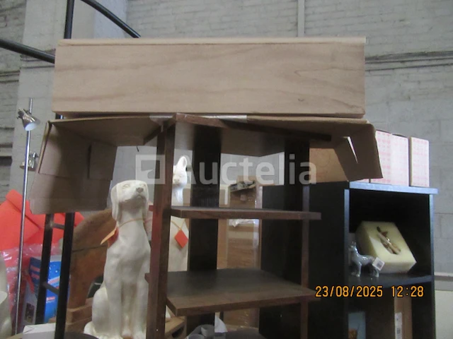 Houten rek + inhoud 15 stuks - afbeelding 1 van  5