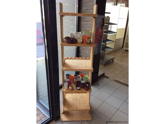 Houten rek ( zonder inhoud ) - afbeelding 1 van  2