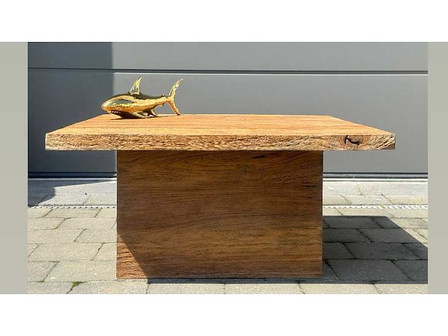 Houten salontafel rustiek 85cm x 85cm - afbeelding 1 van  2
