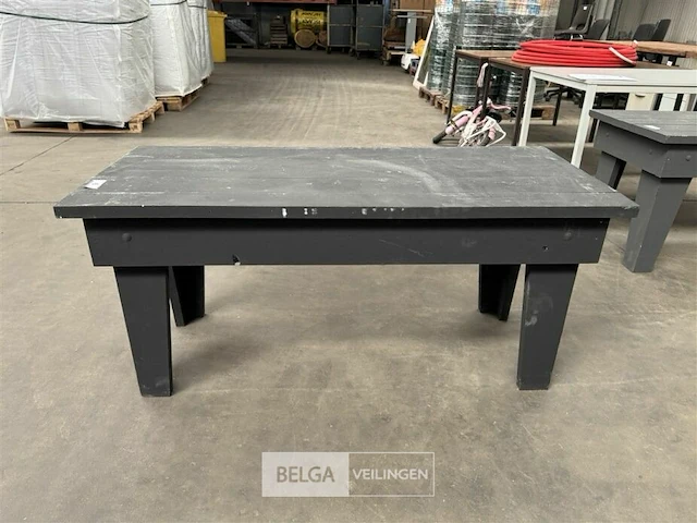 Houten salontafel - afbeelding 1 van  2