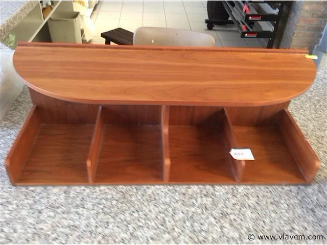 Houten schap - afbeelding 1 van  3