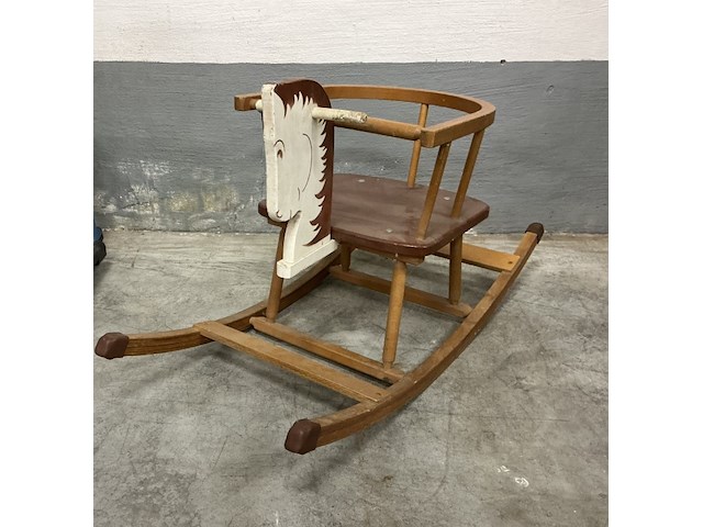 Houten schommelpaard (bruin) - afbeelding 2 van  2