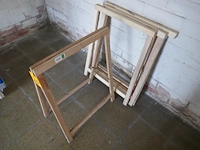 Houten schragen 4 stuks - afbeelding 1 van  2
