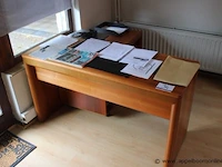 Houten schrijftafel - afbeelding 1 van  1
